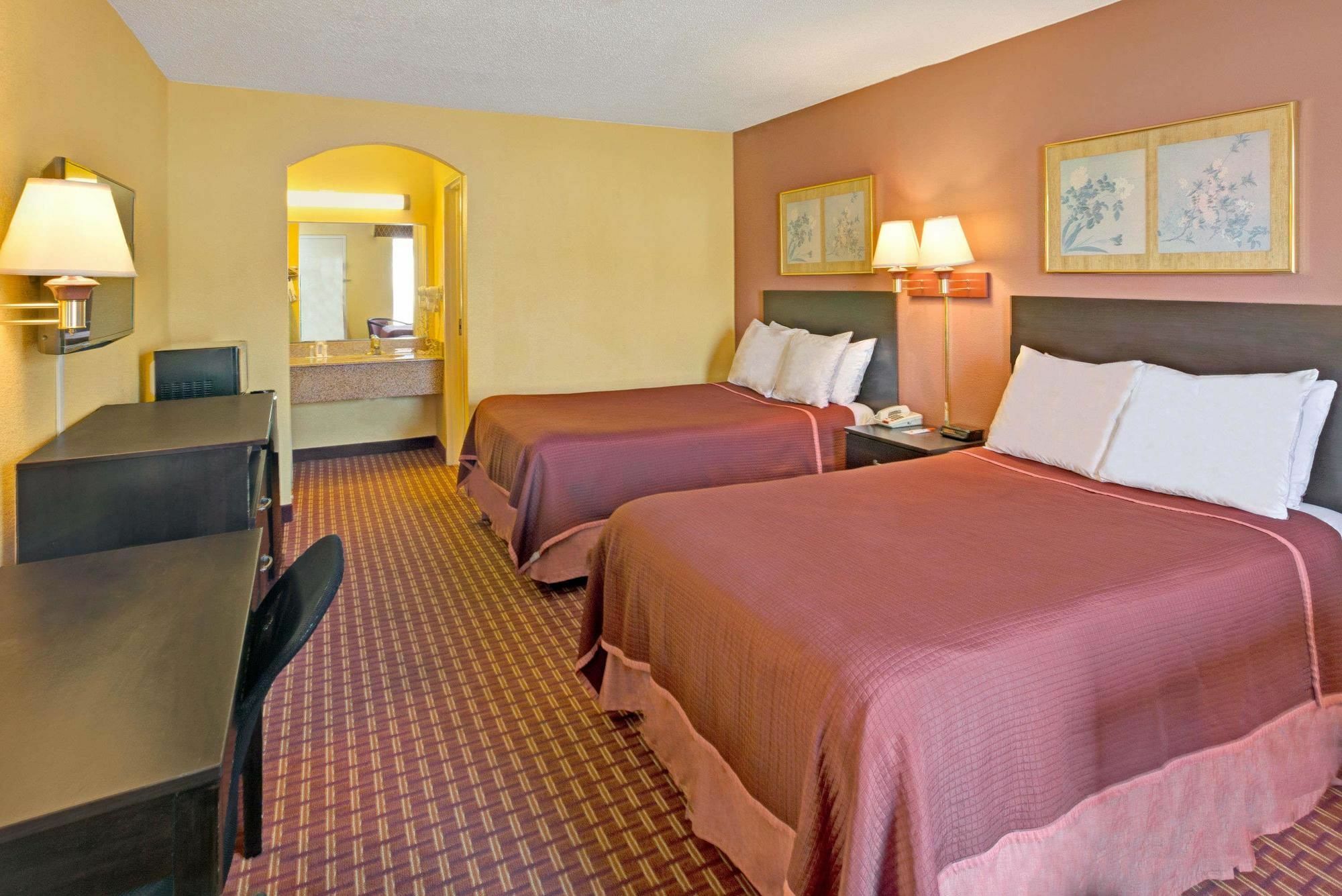 Howard Johnson By Wyndham Rock Hill Ngoại thất bức ảnh
